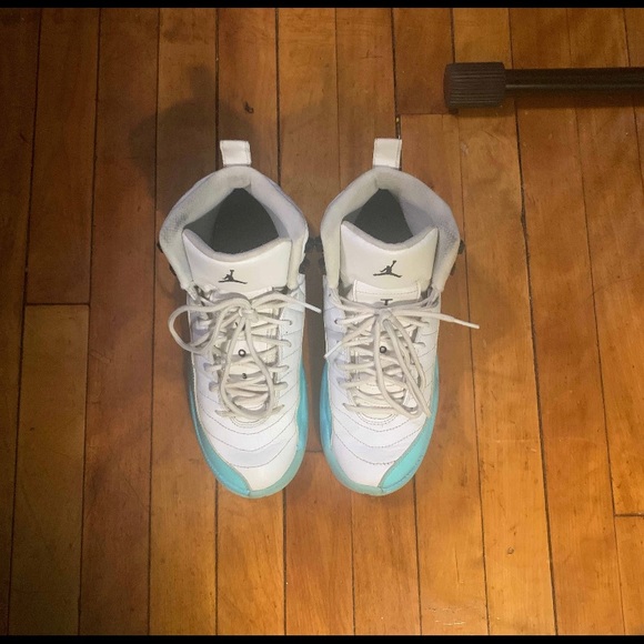 Air Jordan 12 GS ‘Light Aqua’ - Picture 4 of 10